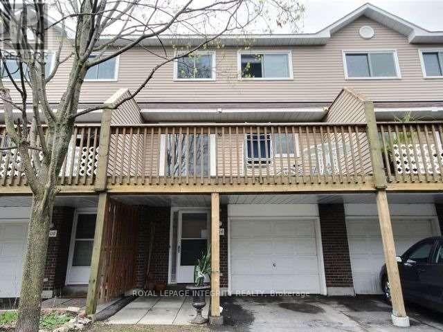 104 ESTERLAWN PRIVATE, Ottawa, Ontario