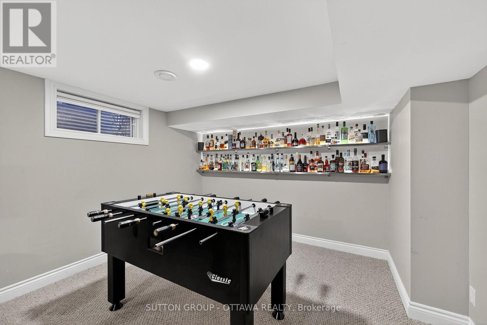 25 Southpark Drive, Ottawa, Ontario  K1B 3B8 - Photo 32 - X12568334