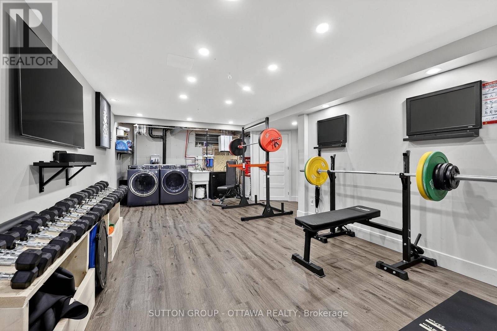 25 Southpark Drive, Ottawa, Ontario  K1B 3B8 - Photo 34 - X12568334