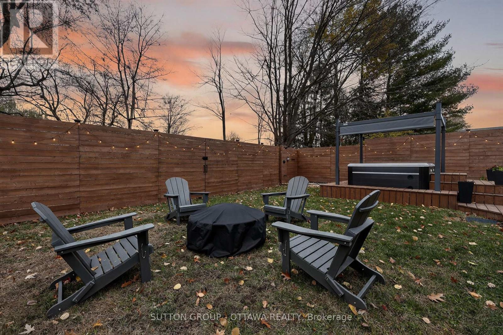 25 Southpark Drive, Ottawa, Ontario  K1B 3B8 - Photo 38 - X12568334