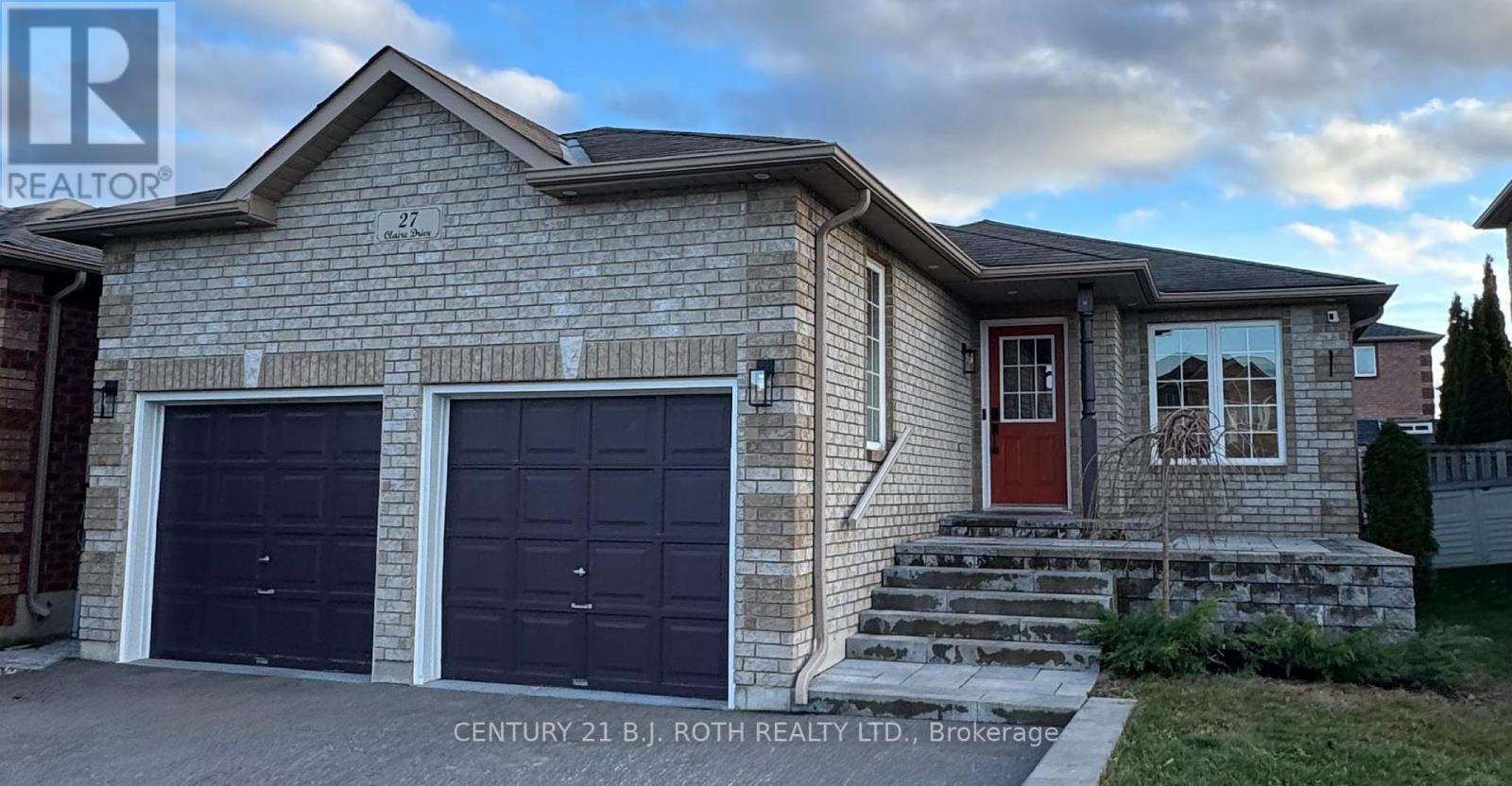 27 CLAIRE DRIVE, Barrie, Ontario
