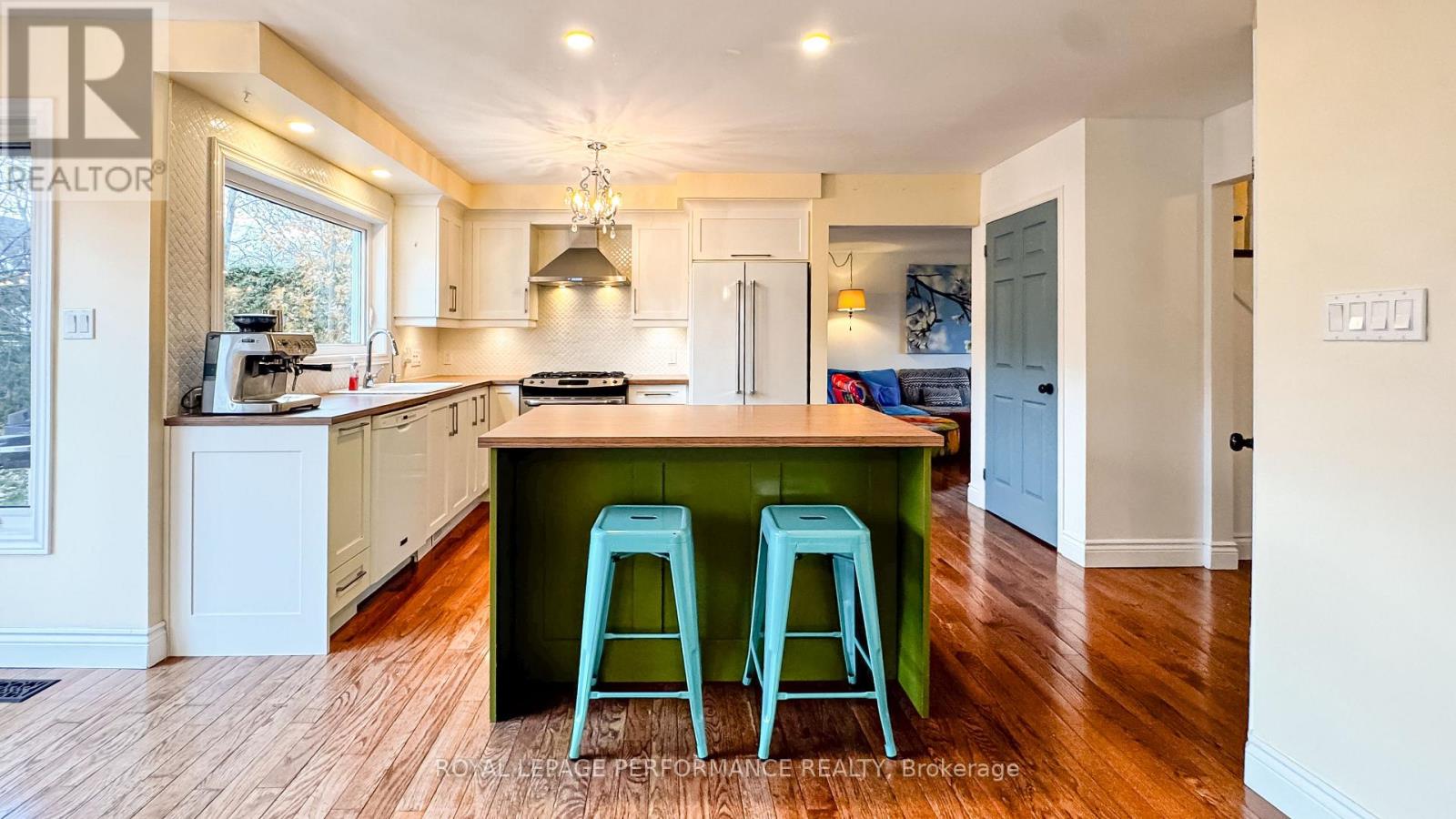 3084 Lemay Circle, Clarence-Rockland, Ontario  K4K 1A9 - Photo 10 - X12542352