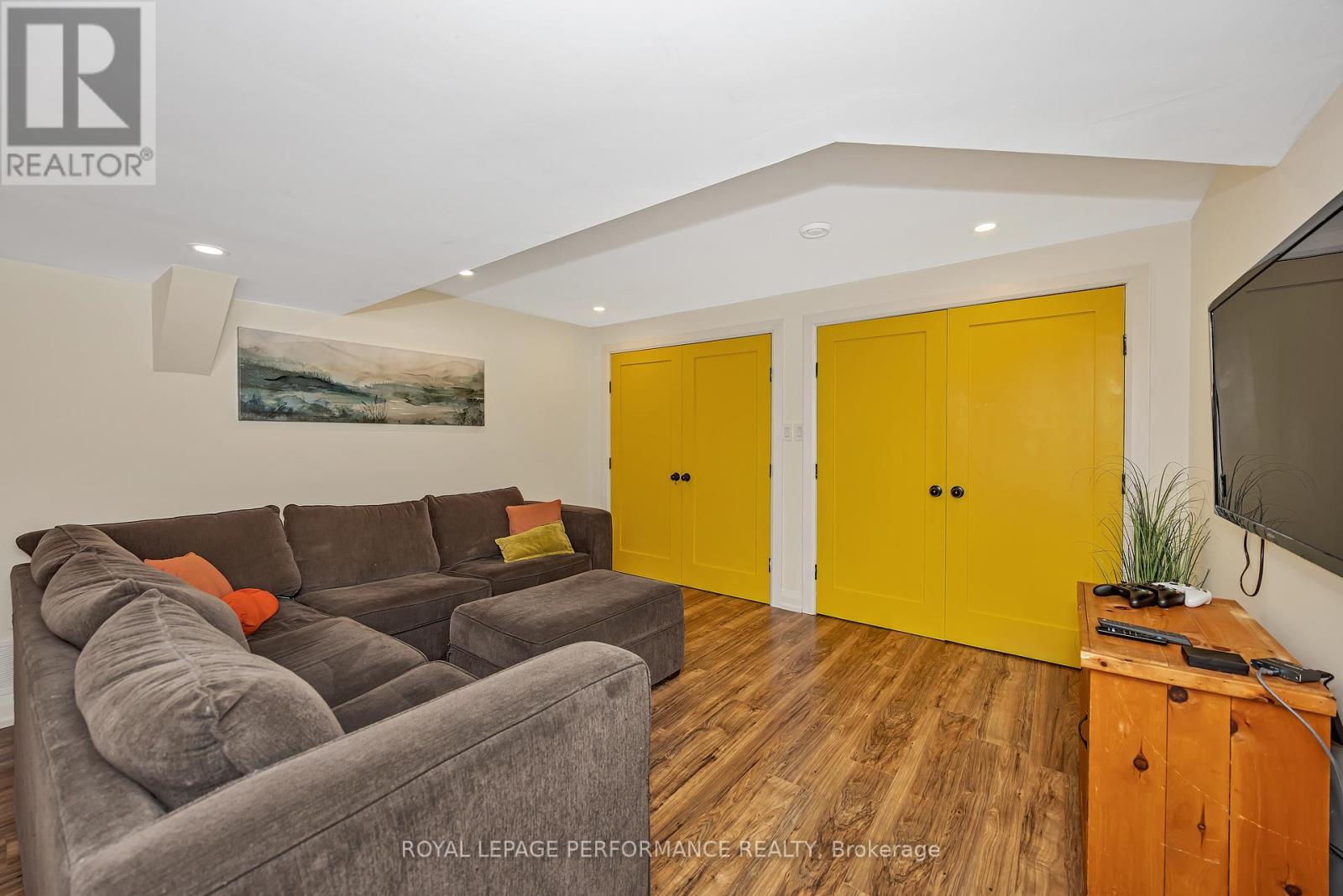 3084 Lemay Circle, Clarence-Rockland, Ontario  K4K 1A9 - Photo 32 - X12542352