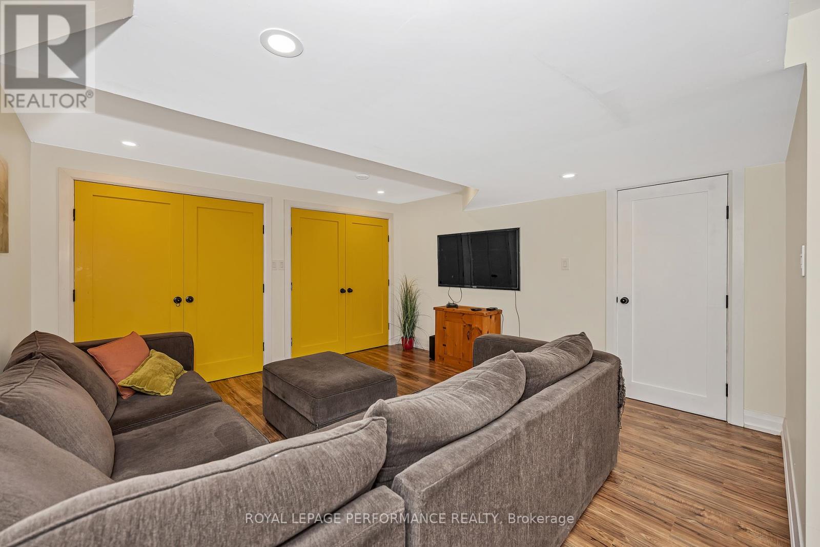 3084 Lemay Circle, Clarence-Rockland, Ontario  K4K 1A9 - Photo 31 - X12542352