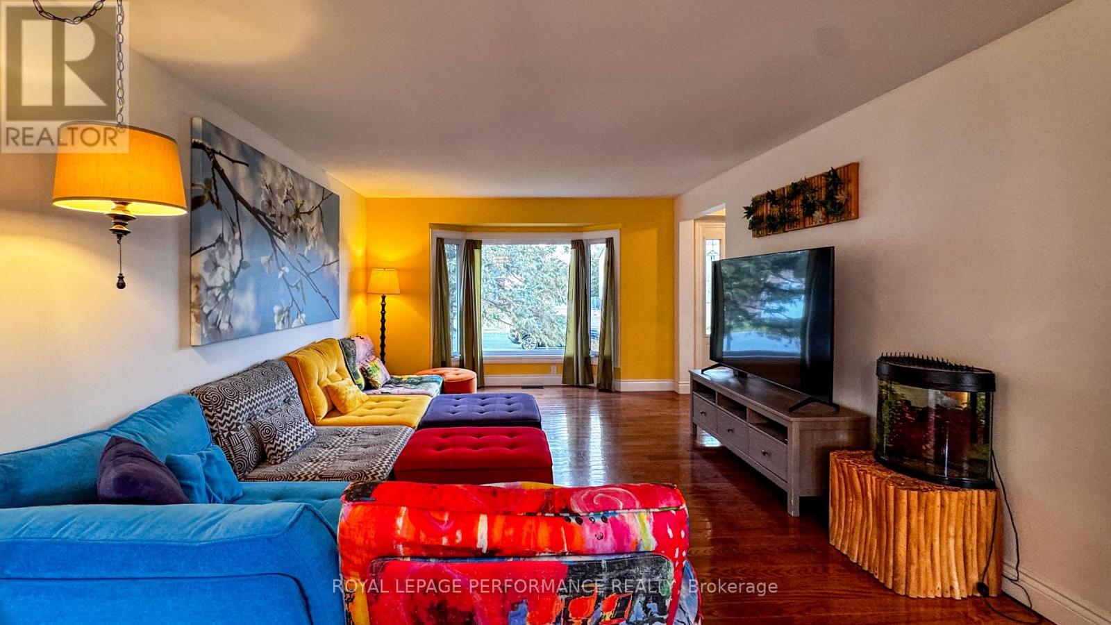 3084 Lemay Circle, Clarence-Rockland, Ontario  K4K 1A9 - Photo 7 - X12542352