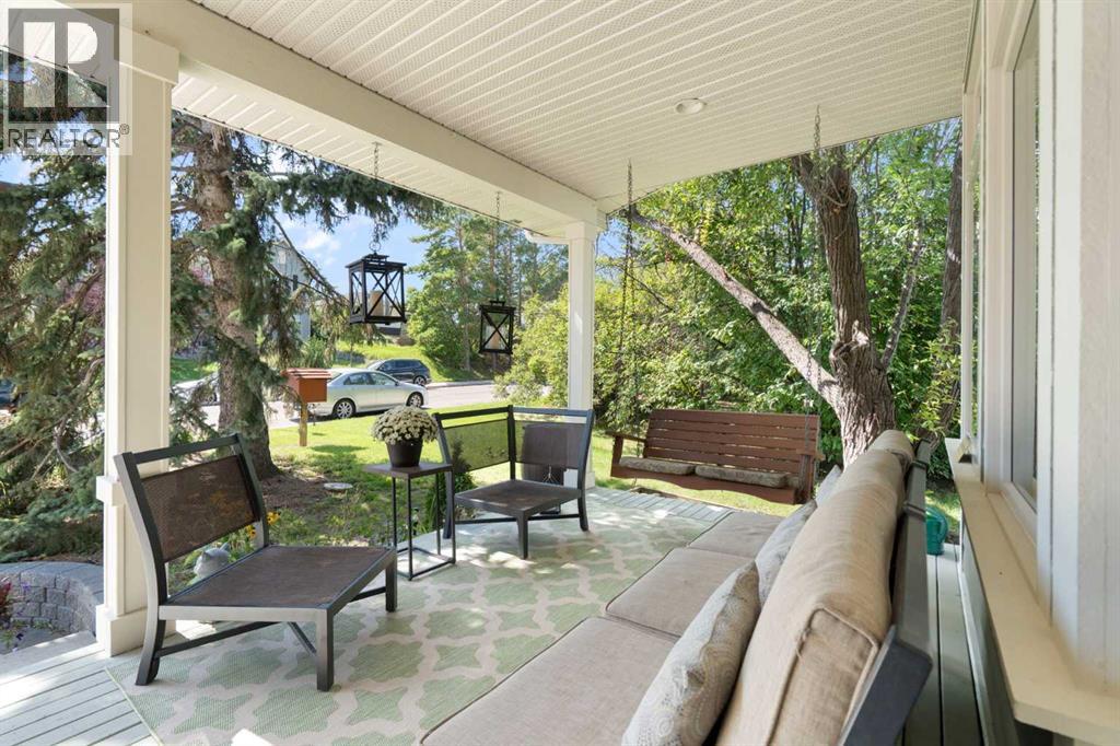 1308 21 Avenue Nw, Calgary, Alberta  T2M 1L4 - Photo 3 - A2251050