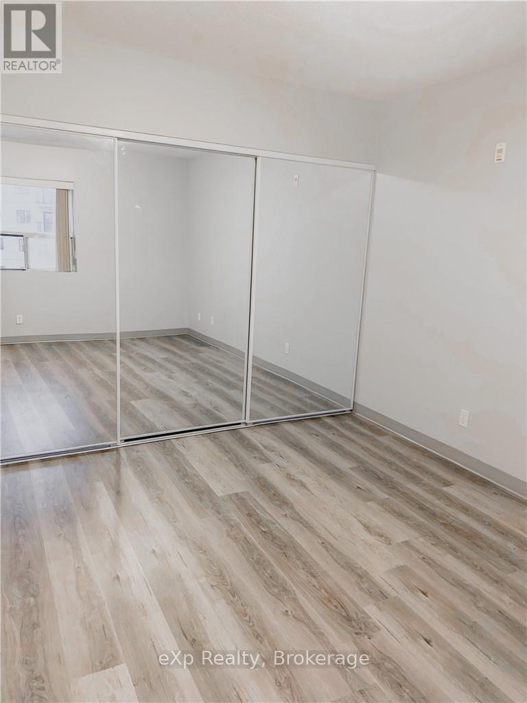 710 - 593 Strasburg Road, Kitchener, Ontario  N2E 4J1 - Photo 6 - X12568330