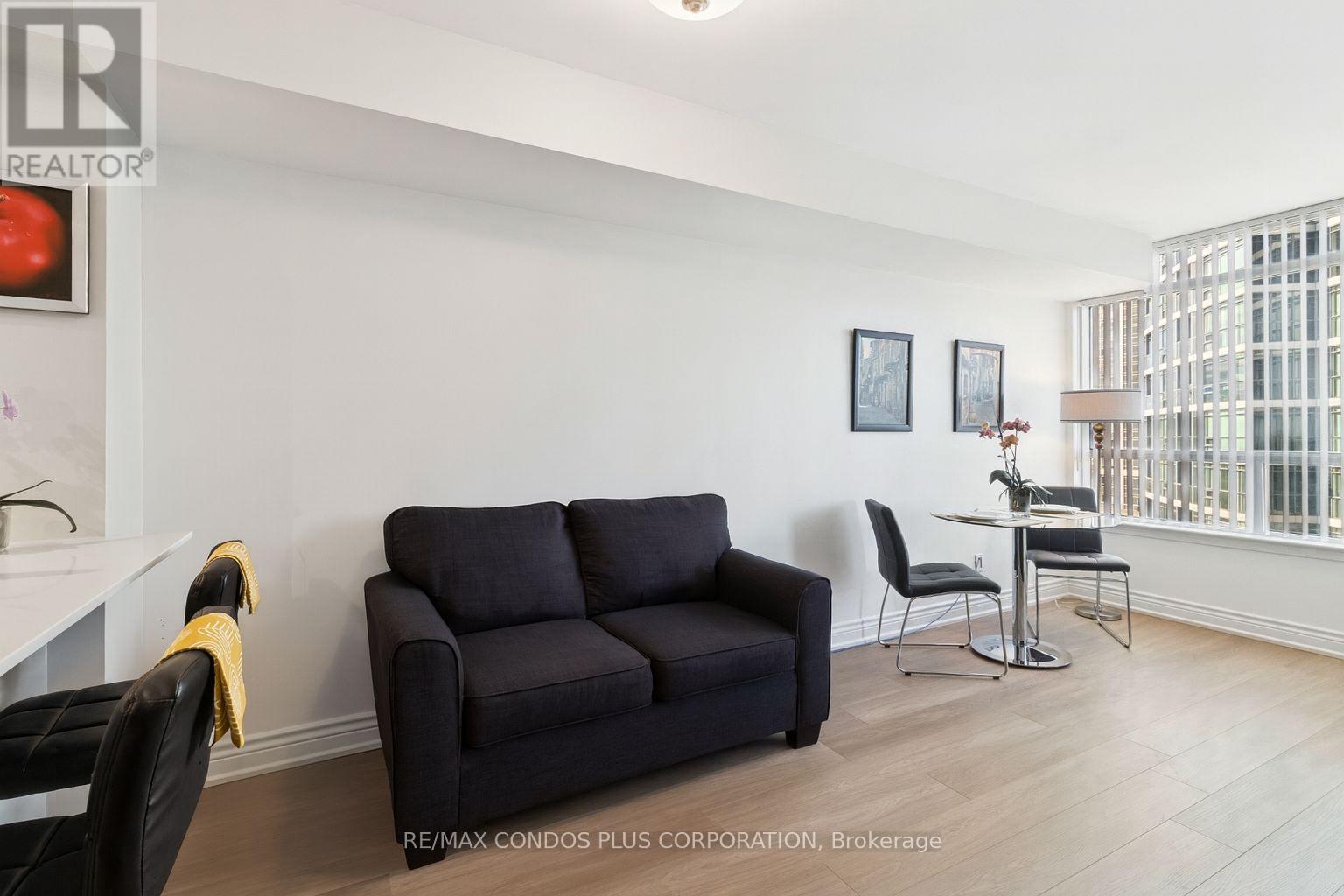 708 - 30 Harrison Garden Boulevard, Toronto, Ontario  M2N 7A9 - Photo 3 - C12568316