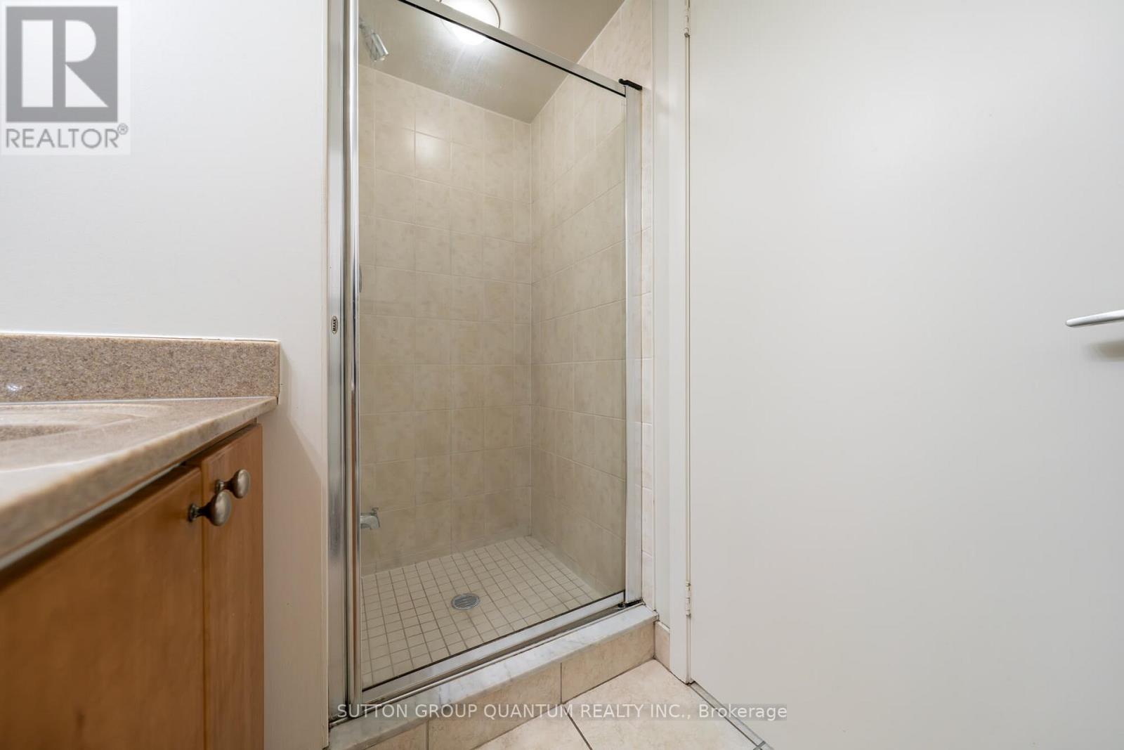 2203 - 219 Fort York Boulevard, Toronto, Ontario  M5V 1B1 - Photo 18 - C12568348