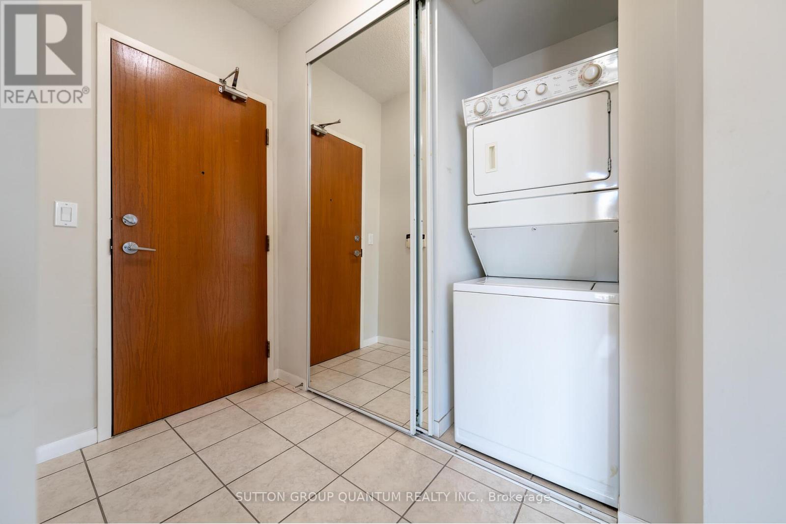 2203 - 219 Fort York Boulevard, Toronto, Ontario  M5V 1B1 - Photo 19 - C12568348