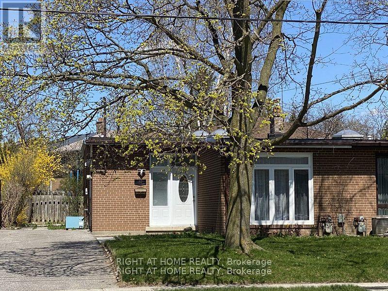 ENTIRE HOUSE - 69 ROYWOOD DRIVE, Toronto, Ontario