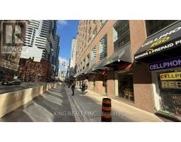 439 YONGE STREET, Toronto, Ontario