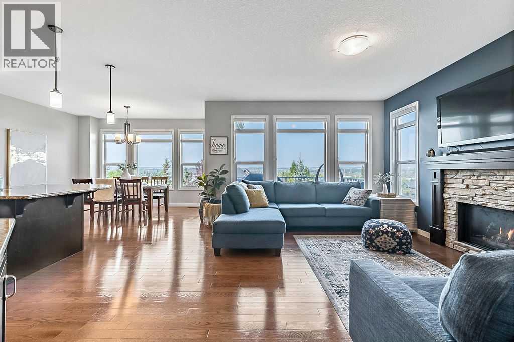 120 Westland View, Okotoks, Alberta  T1S 0K9 - Photo 6 - A2253671