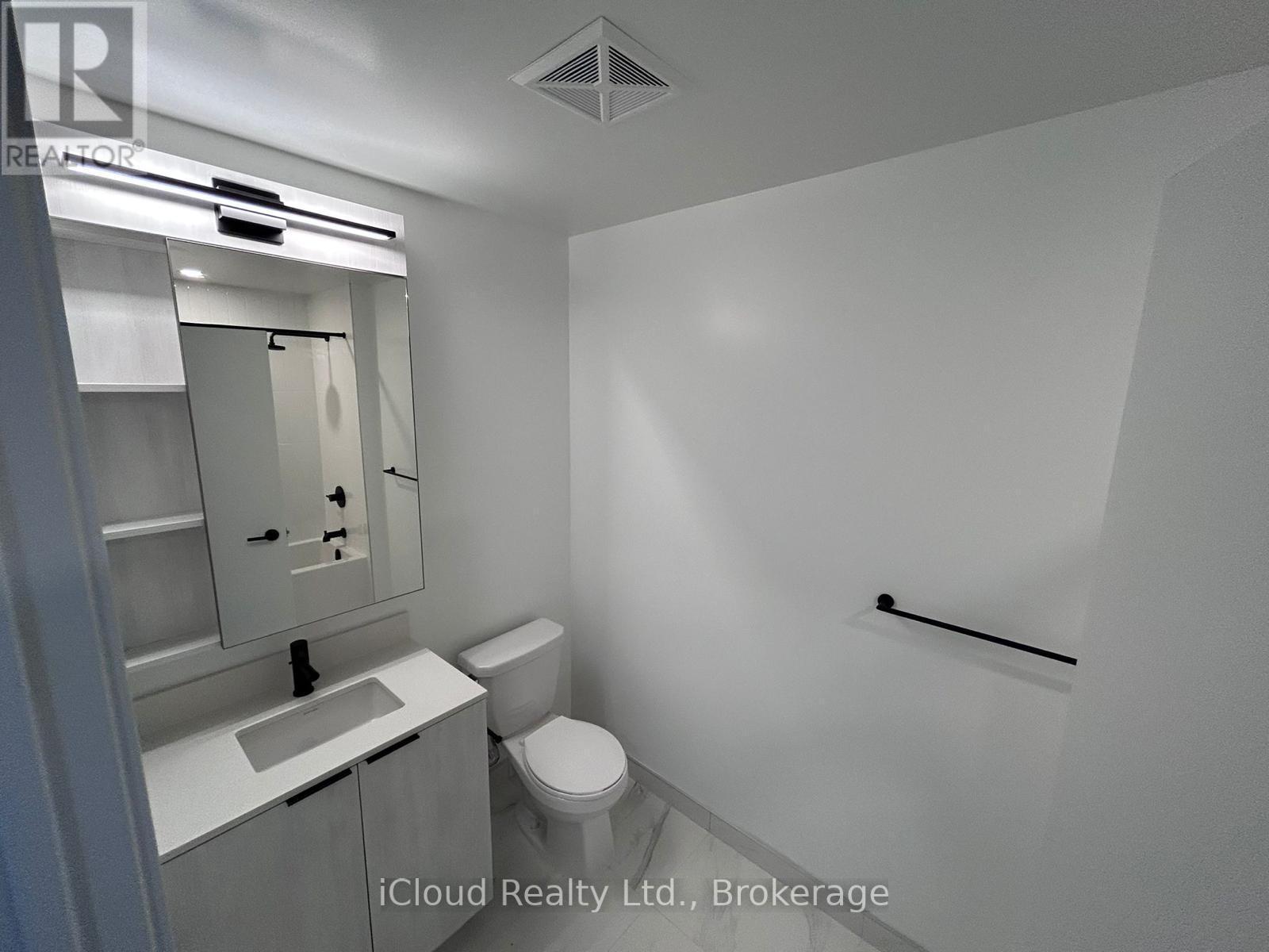 1013 - 2495 Eglinton Avenue W, Mississauga, Ontario  L5M 2T2 - Photo 12 - W12536158