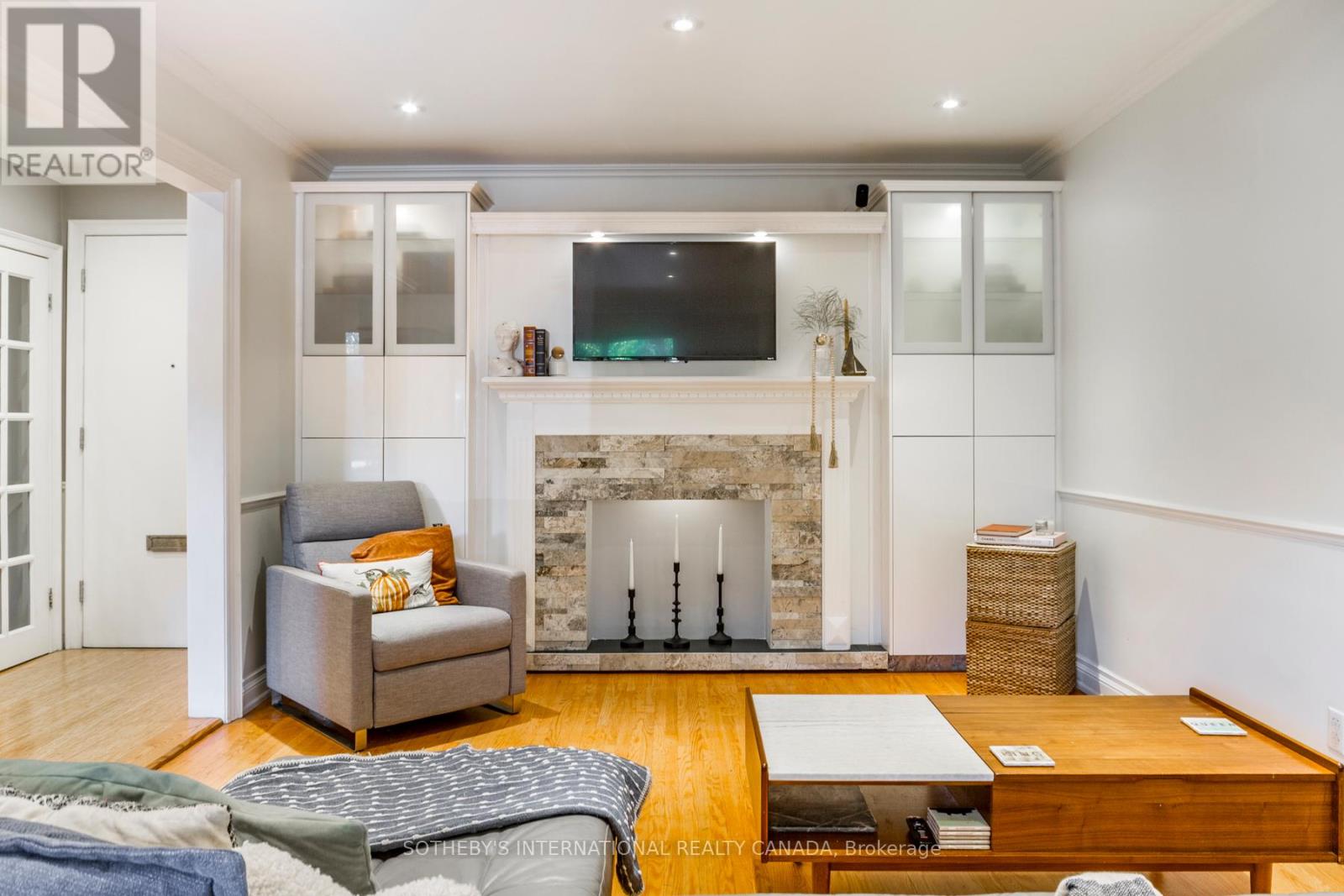 32 - 51 Broadfield Drive, Toronto, Ontario  M9C 5P2 - Photo 9 - W12415235