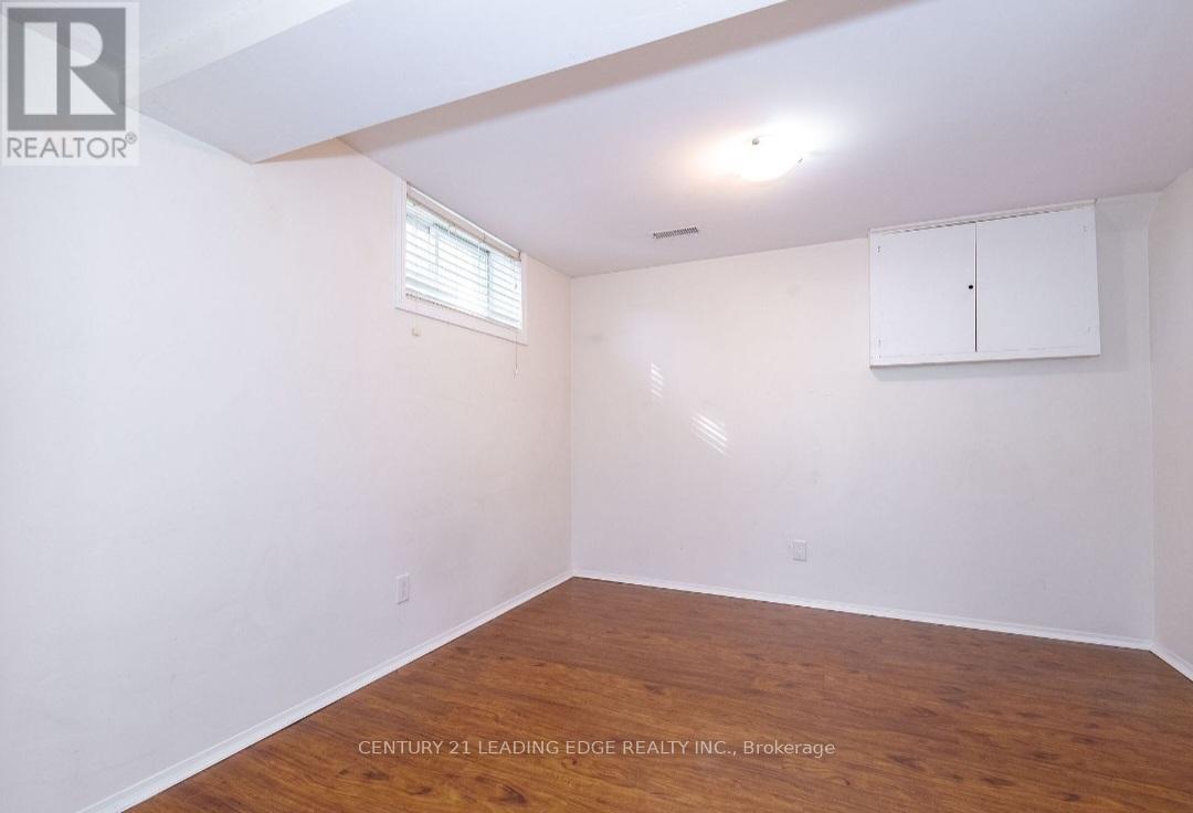 Bsmt - 30 Foreht Crescent, Aurora, Ontario  L4G 3E8 - Photo 15 - N12568324