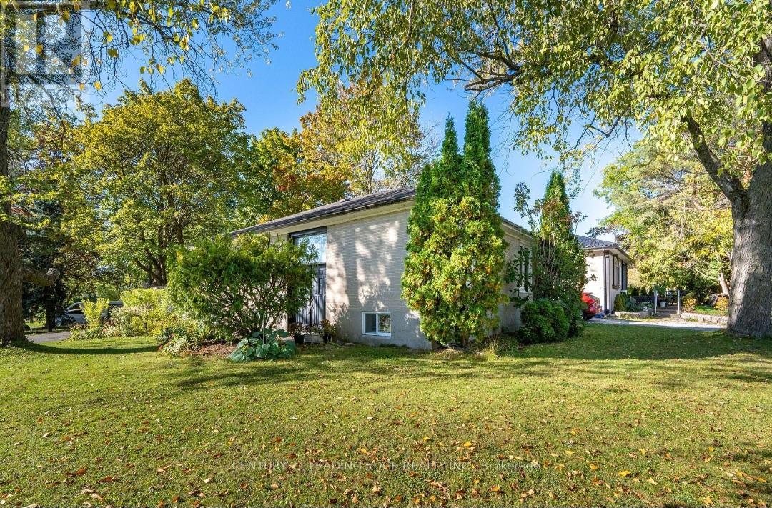 Bsmt - 30 Foreht Crescent, Aurora, Ontario  L4G 3E8 - Photo 2 - N12568324