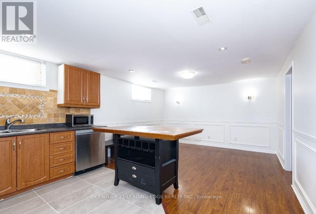 Bsmt - 30 Foreht Crescent, Aurora, Ontario  L4G 3E8 - Photo 9 - N12568324