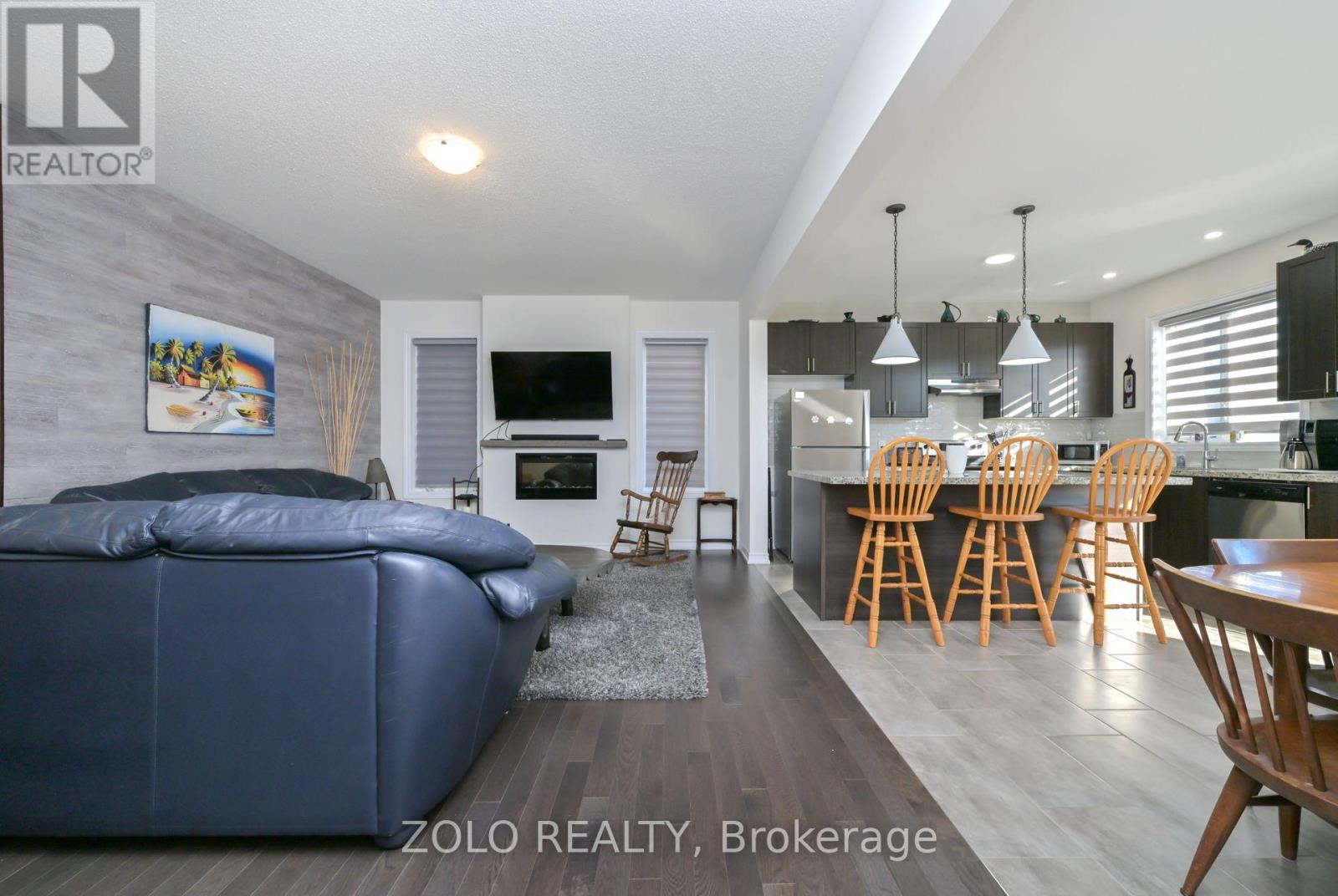 43 Simona Avenue, Wasaga Beach, Ontario  L9Z 0L3 - Photo 6 - S12568280