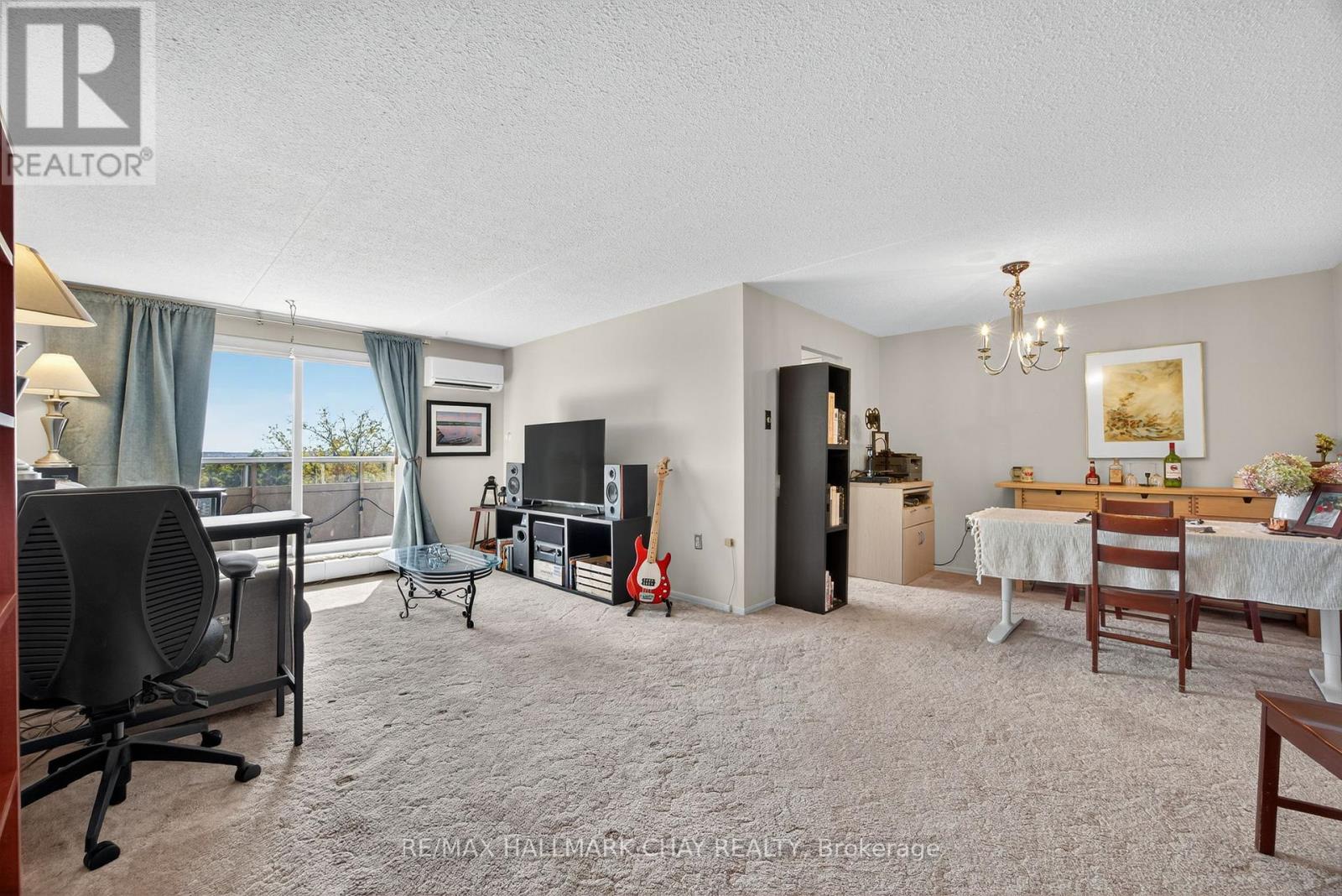 705 - 414 Blake Street, Barrie, Ontario  L4M 5J7 - Photo 4 - S12568302