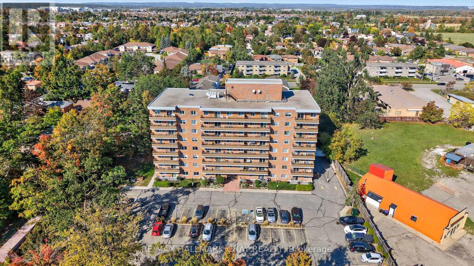 705 - 414 Blake Street, Barrie, Ontario  L4M 5J7 - Photo 43 - S12568302