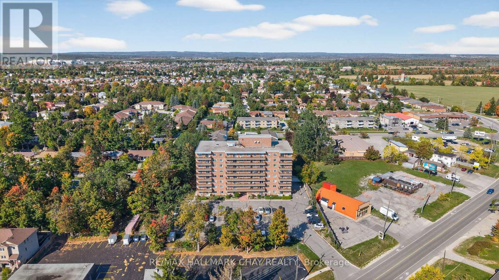 705 - 414 Blake Street, Barrie, Ontario  L4M 5J7 - Photo 45 - S12568302