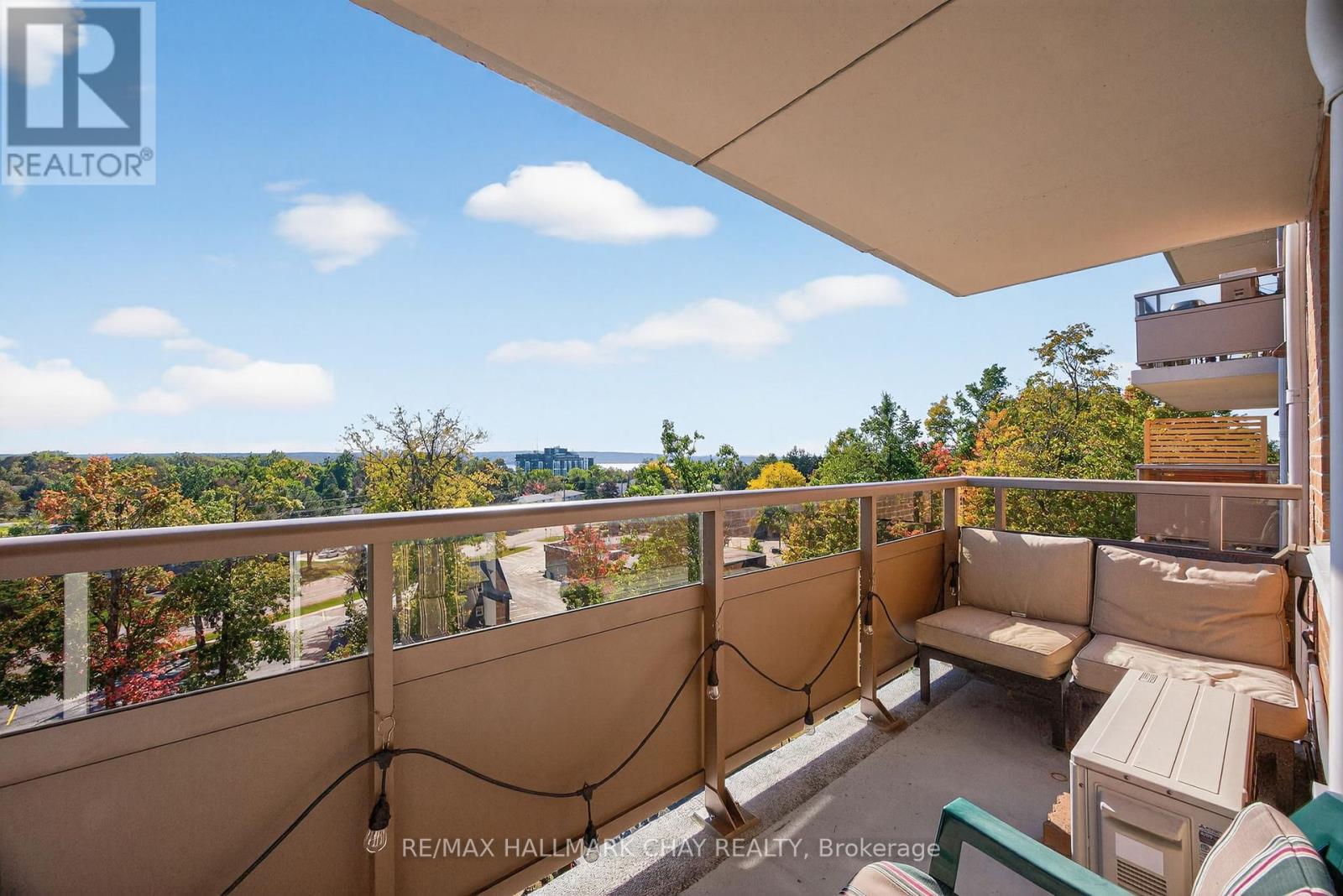 705 - 414 Blake Street, Barrie, Ontario  L4M 5J7 - Photo 9 - S12568302