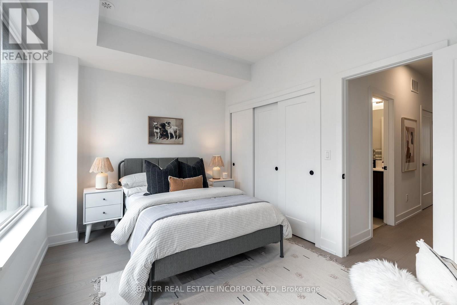 7 - 10 Lou Parsons Way, Mississauga, Ontario  L5H 0B2 - Photo 8 - W12568338