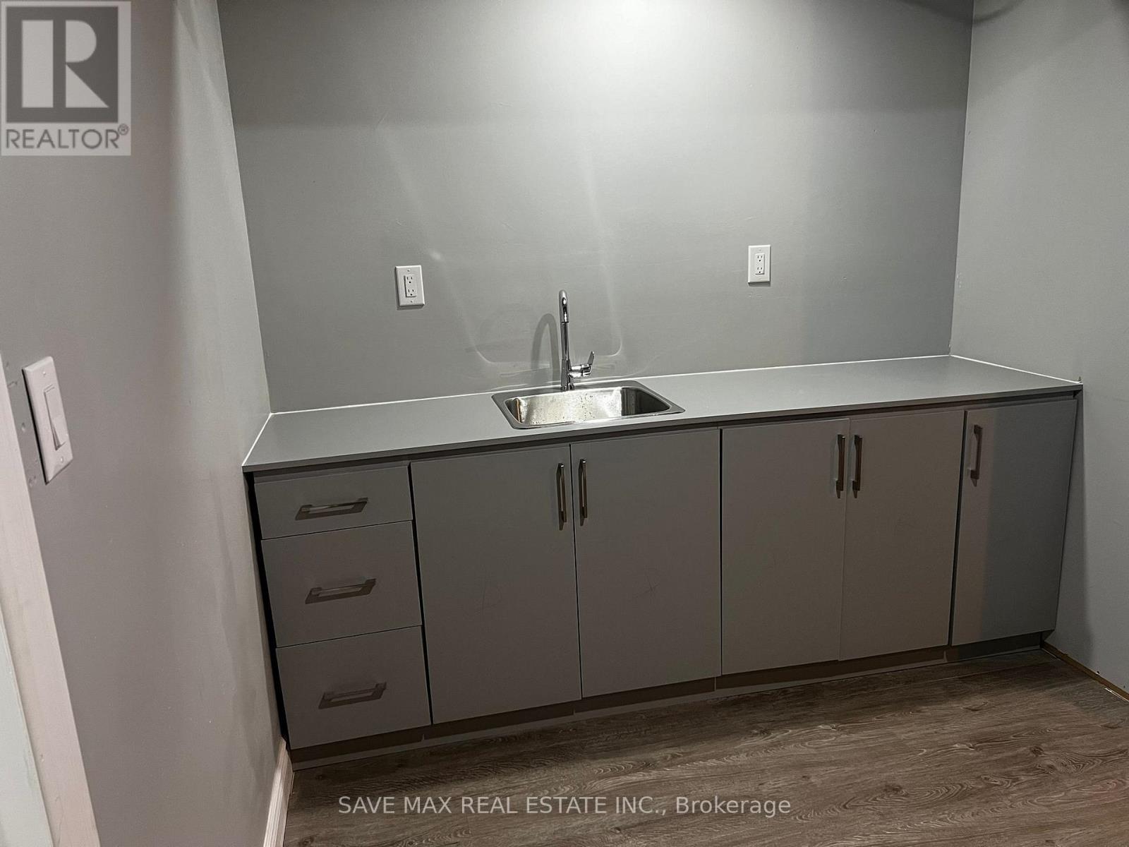 27 Haverstock Crescent, Brampton, Ontario  L7A 4E1 - Photo 27 - W12568356