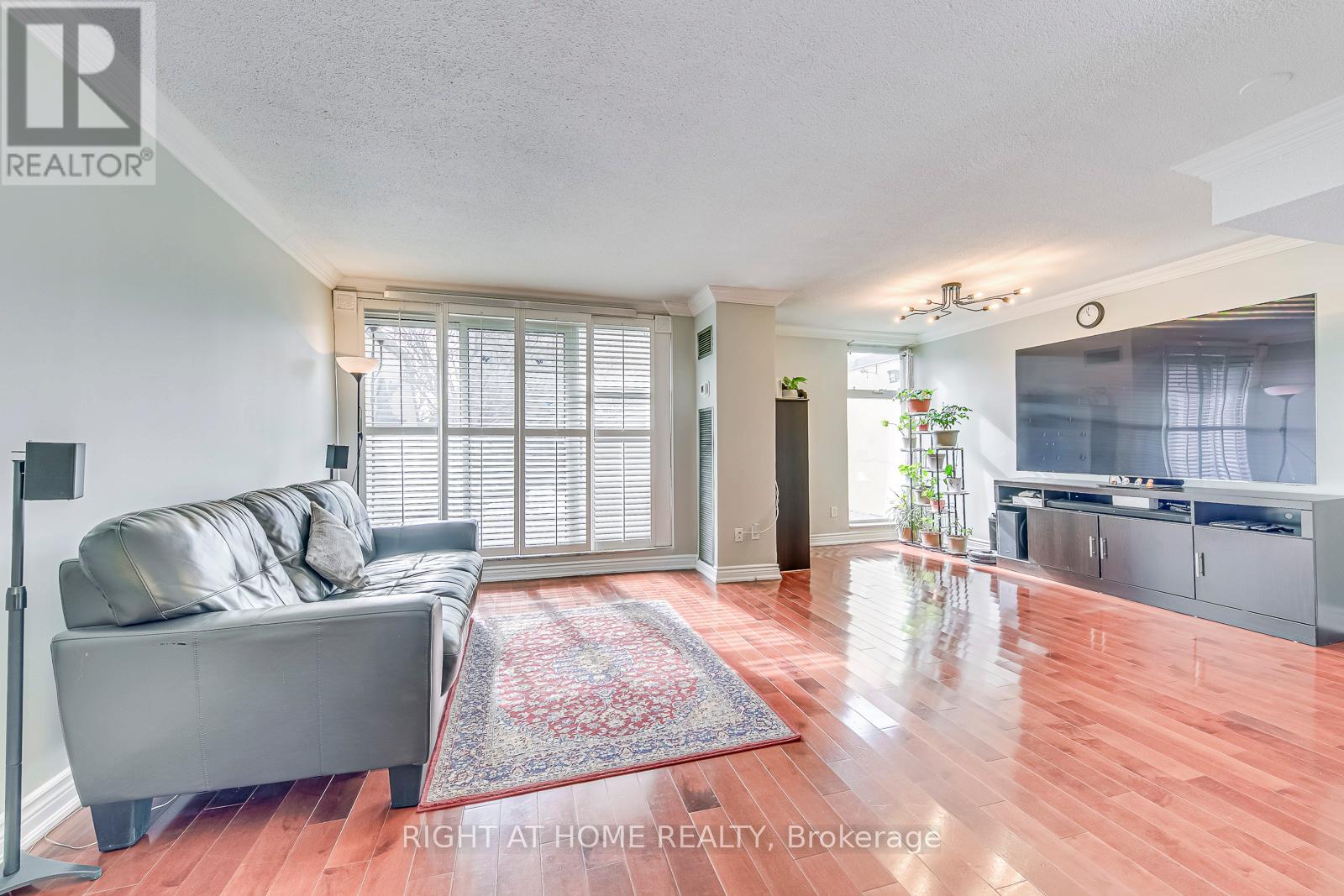 103 - 366 The East Mall, Toronto, Ontario  M9B 6C6 - Photo 17 - W12568378