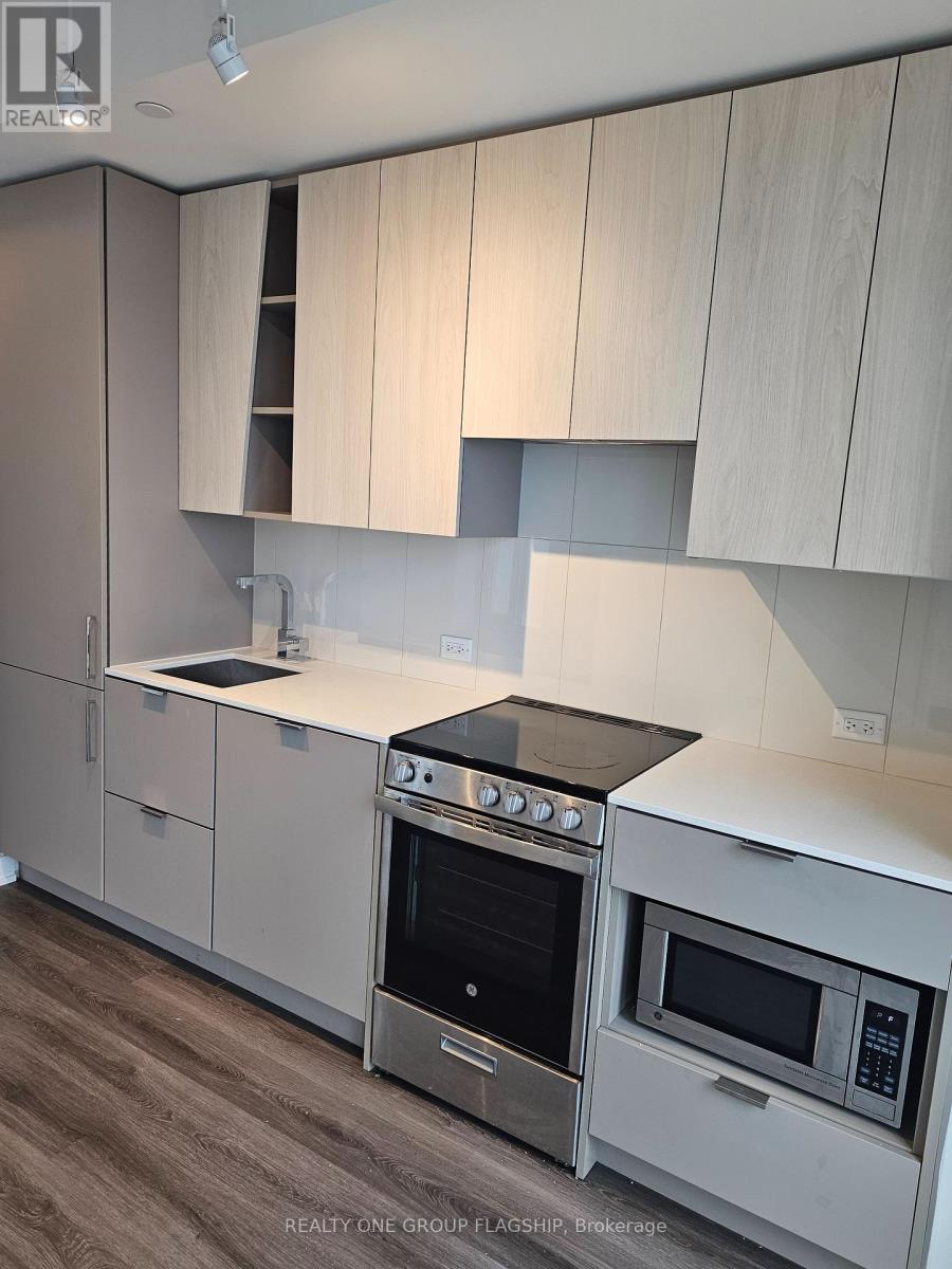 1809 - 3883 Quartz Road, Mississauga, Ontario  L5B 0M4 - Photo 10 - W12568380