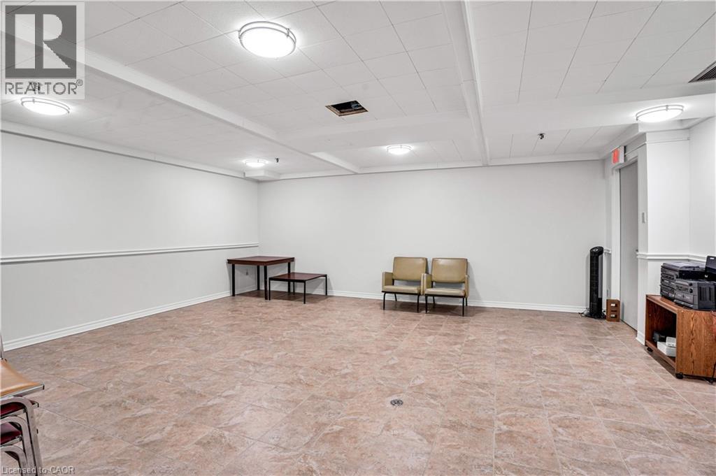 225 Harvard Place Unit# 809, Waterloo, Ontario  N2J 4H4 - Photo 40 - 40721096