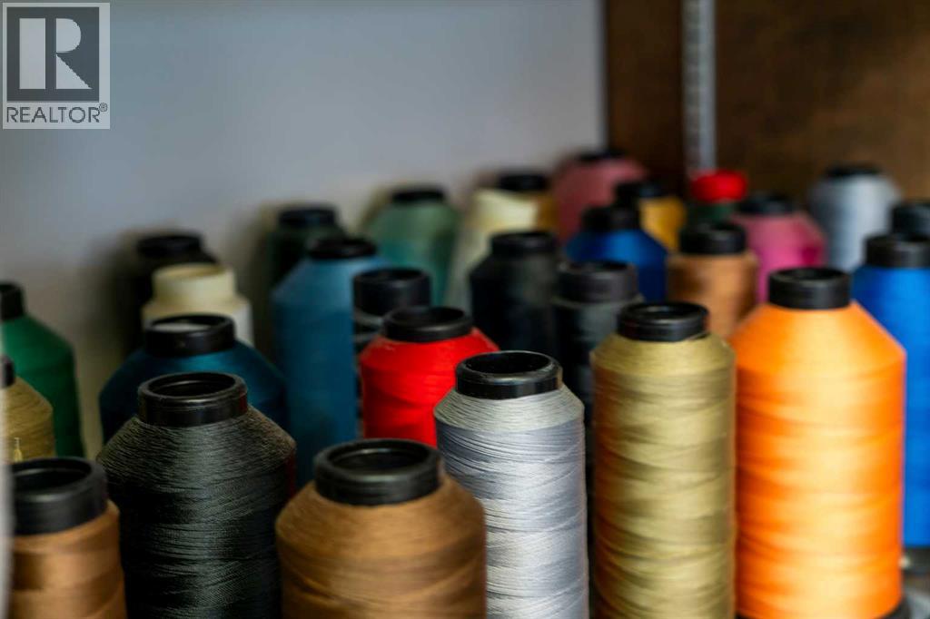 5014 48 Street, Camrose, Alberta  T4V 1M1 - Photo 7 - A2136741