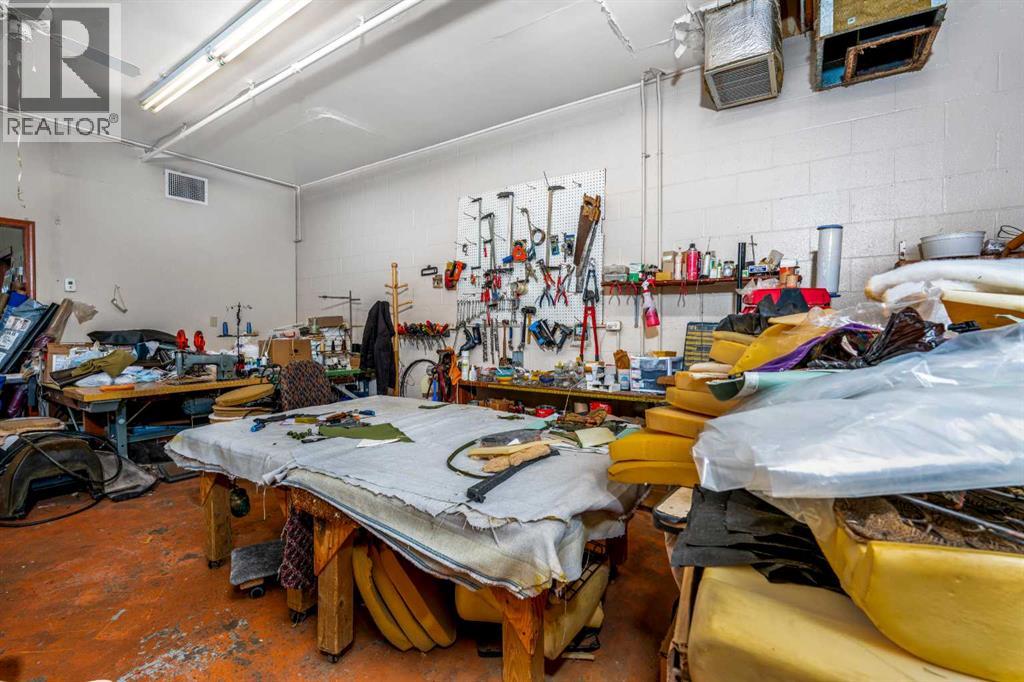 5014 48 Street, Camrose, Alberta  T4V 1M1 - Photo 12 - A2136741