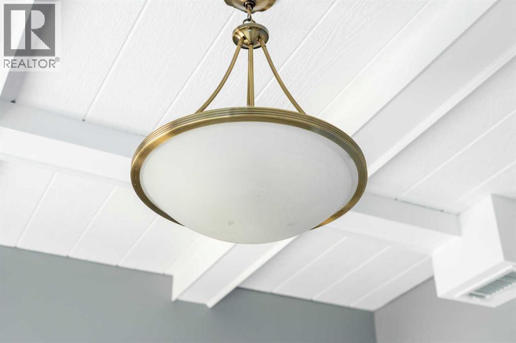 5014 48 Street, Camrose, Alberta  T4V 1M1 - Photo 22 - A2136741