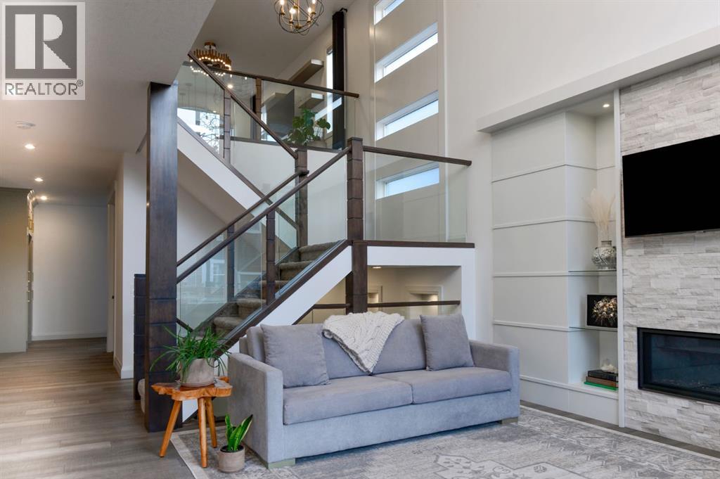 214 Aspenmere Green, Chestermere, Alberta  T1X 0W8 - Photo 4 - A2271632