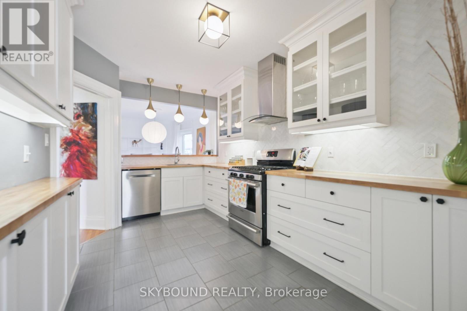 1051 College Street, Toronto, Ontario  M6H 1B1 - Photo 18 - C12561222