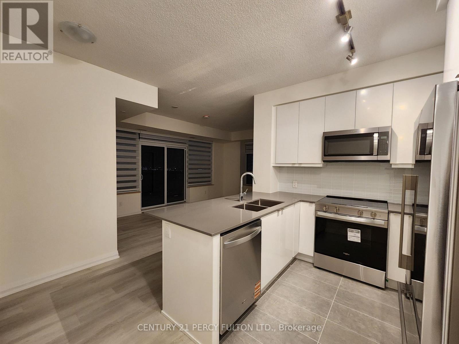 2402 - 3260 Sheppard Avenue E, Toronto, Ontario  M1T 0B5 - Photo 12 - E12568354