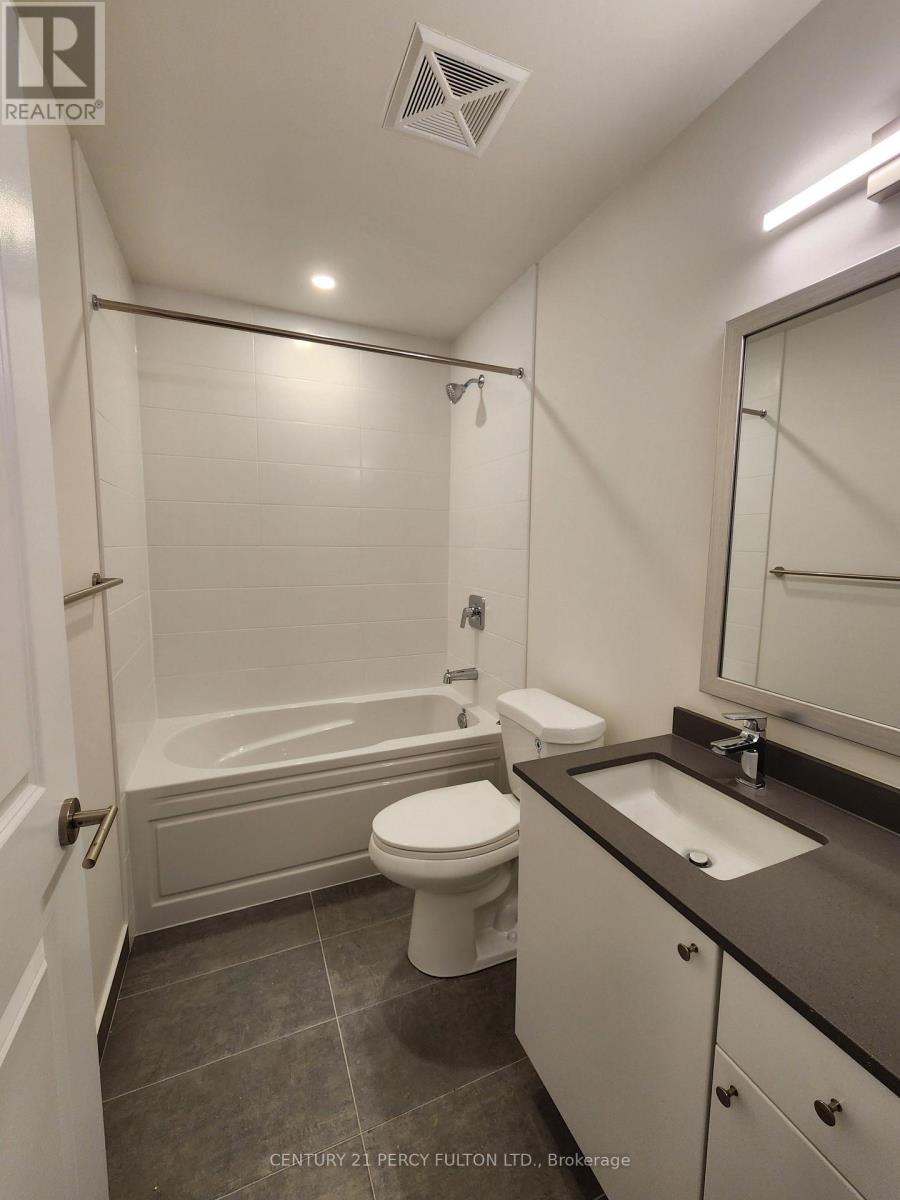 2402 - 3260 Sheppard Avenue E, Toronto, Ontario  M1T 0B5 - Photo 13 - E12568354