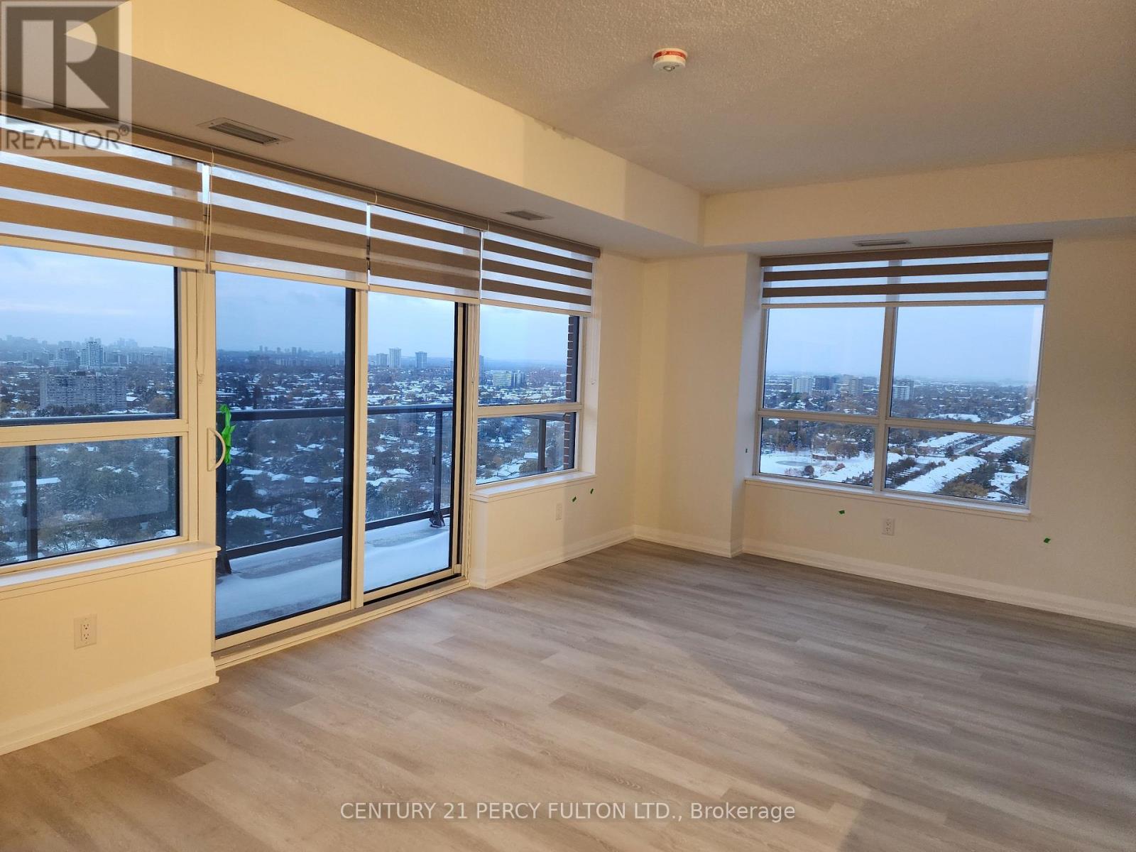 2402 - 3260 Sheppard Avenue E, Toronto, Ontario  M1T 0B5 - Photo 18 - E12568354