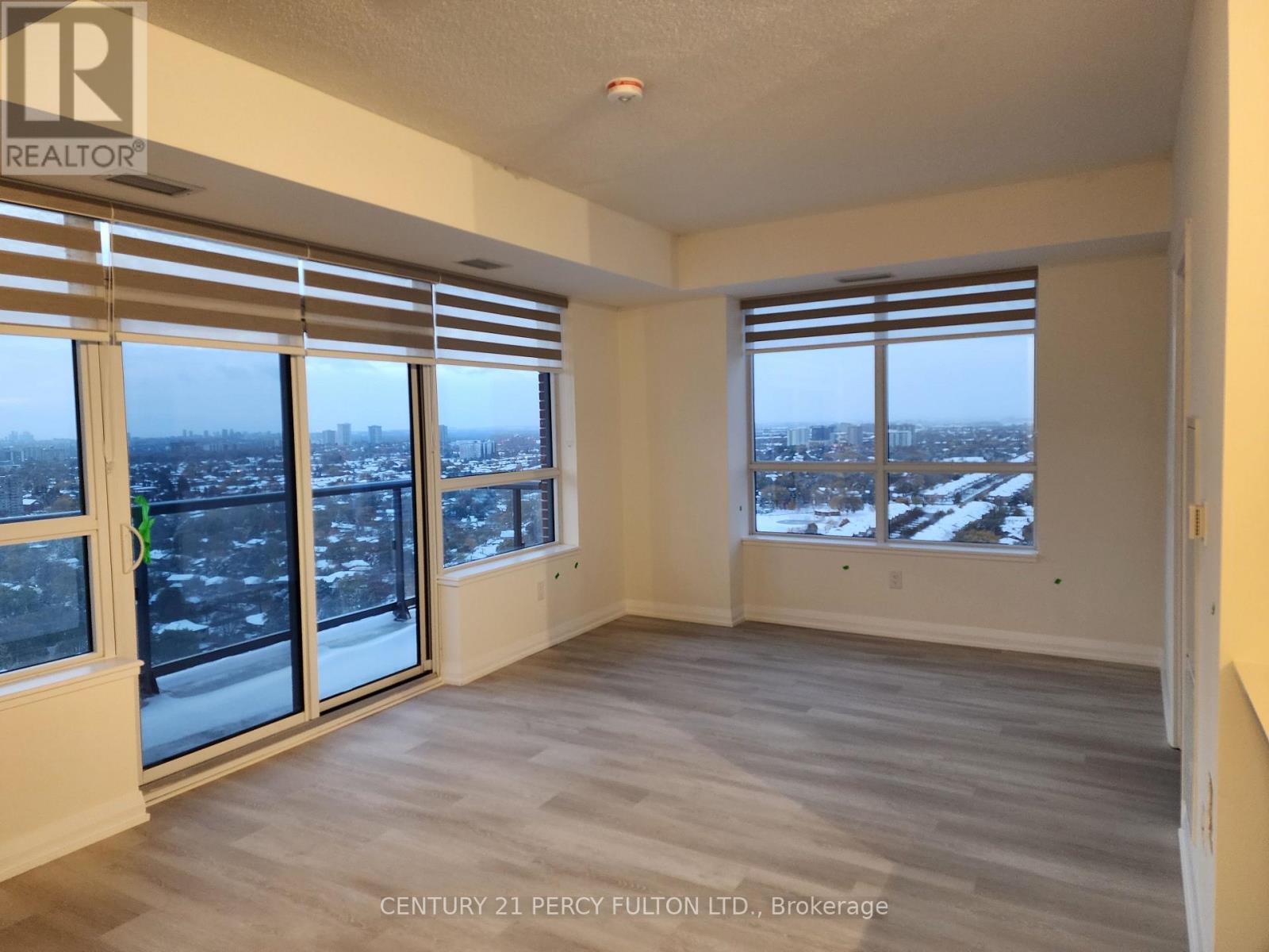 2402 - 3260 Sheppard Avenue E, Toronto, Ontario  M1T 0B5 - Photo 17 - E12568354