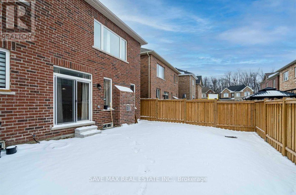 27 Haverstock Crescent, Brampton, Ontario  L7A 4E1 - Photo 29 - W12568356