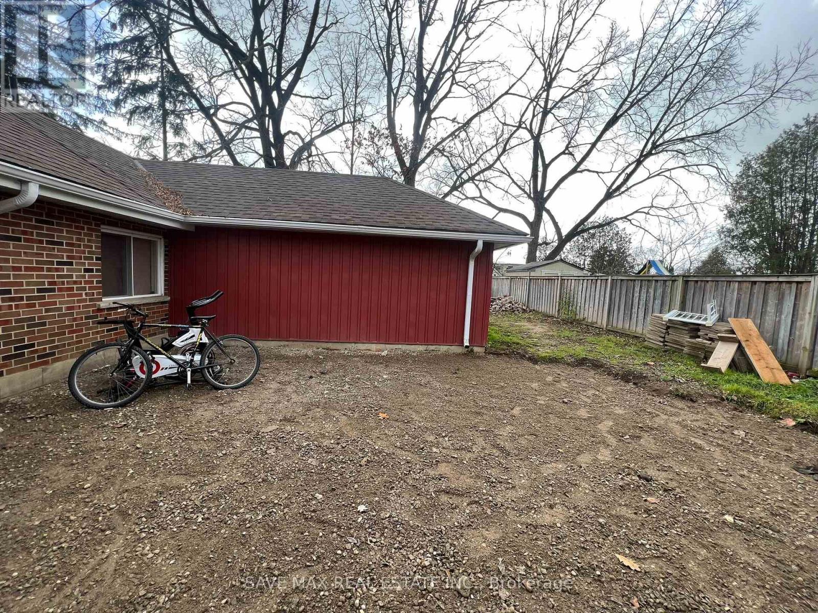 467 Stirling Avenue S, Kitchener, Ontario  N2M 3J3 - Photo 47 - X12568274