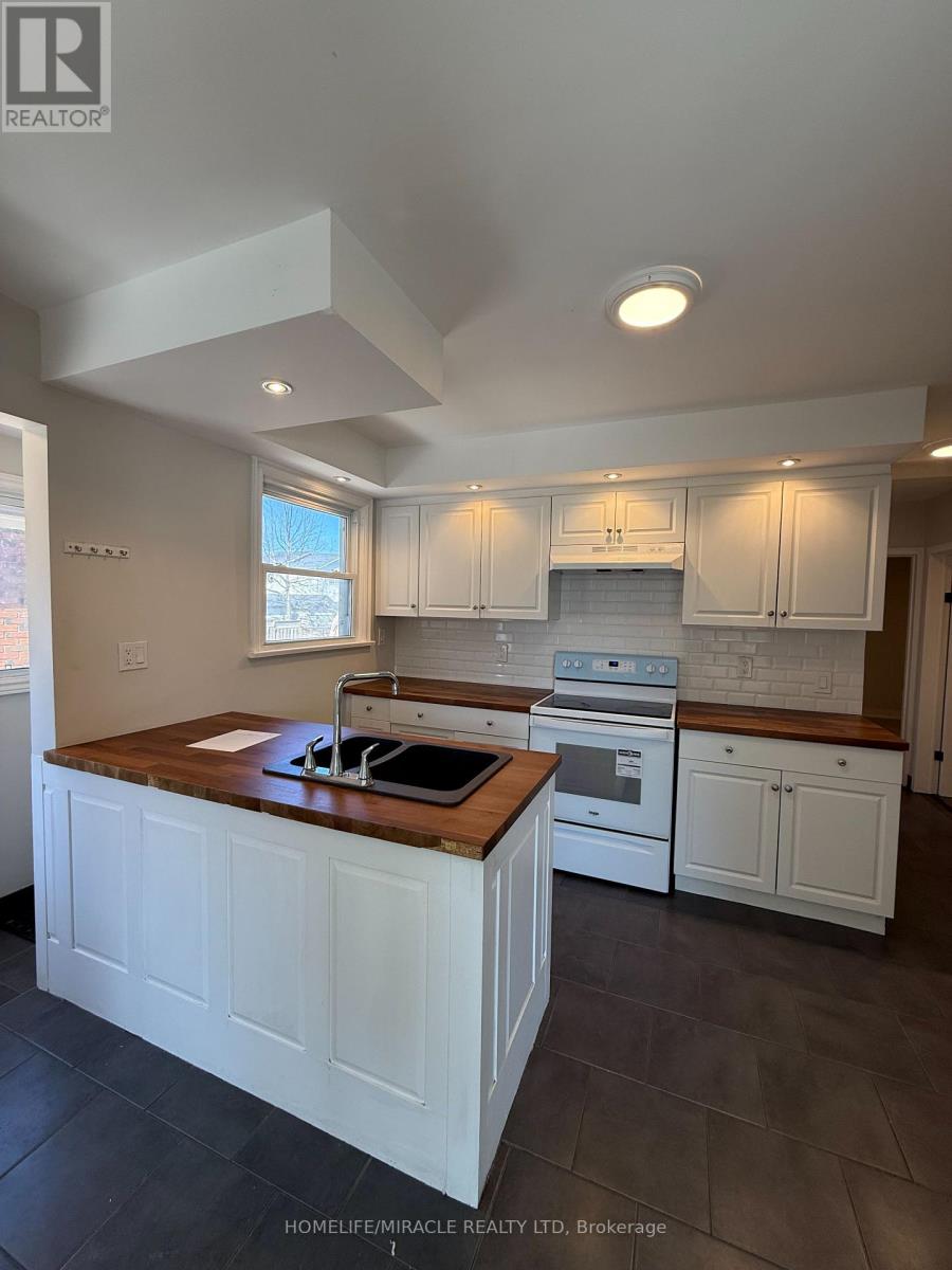 11 Garnet Street, St. Catharines, Ontario  L2M 5E6 - Photo 13 - X12568276