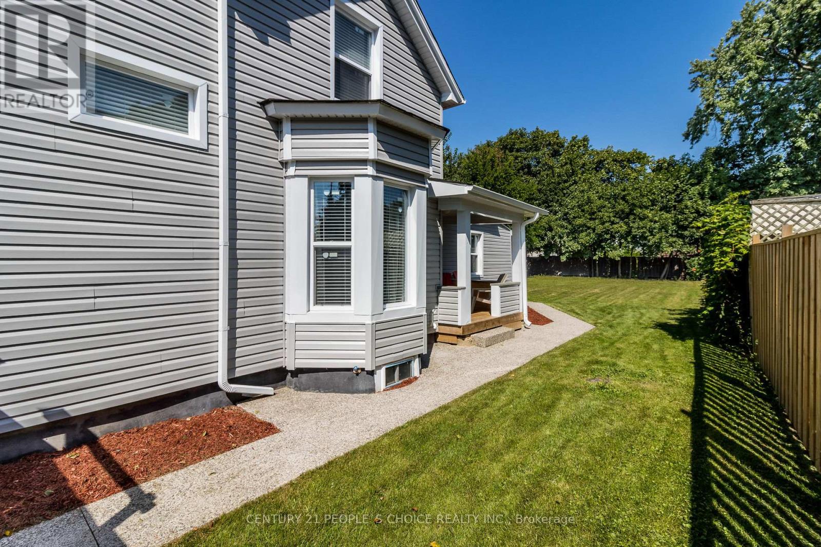 5057 Bridge Street, Niagara Falls, Ontario  L2E 2S7 - Photo 30 - X12568286