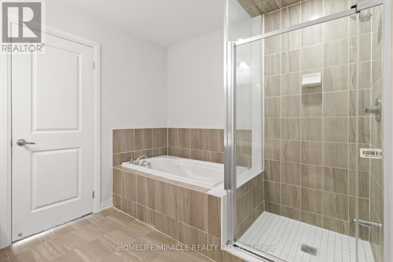 109 - 585 Colborne Street E, Brantford, Ontario  N3S 0K4 - Photo 17 - X12568374