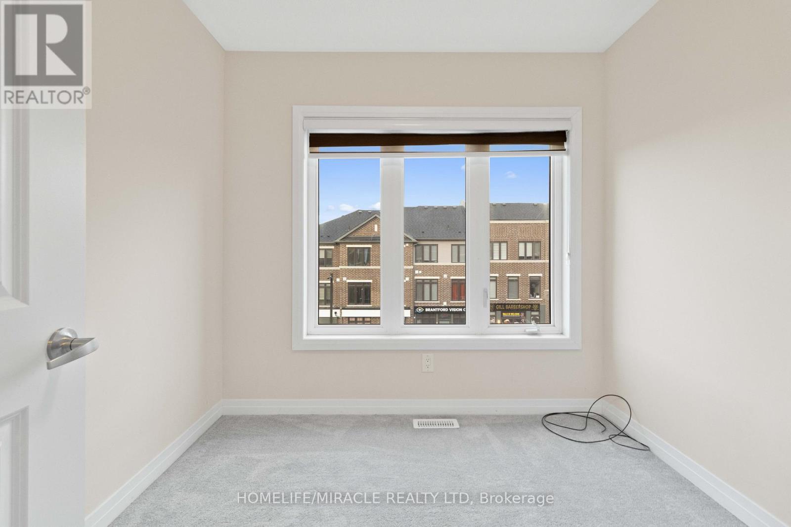 109 - 585 Colborne Street E, Brantford, Ontario  N3S 0K4 - Photo 18 - X12568374