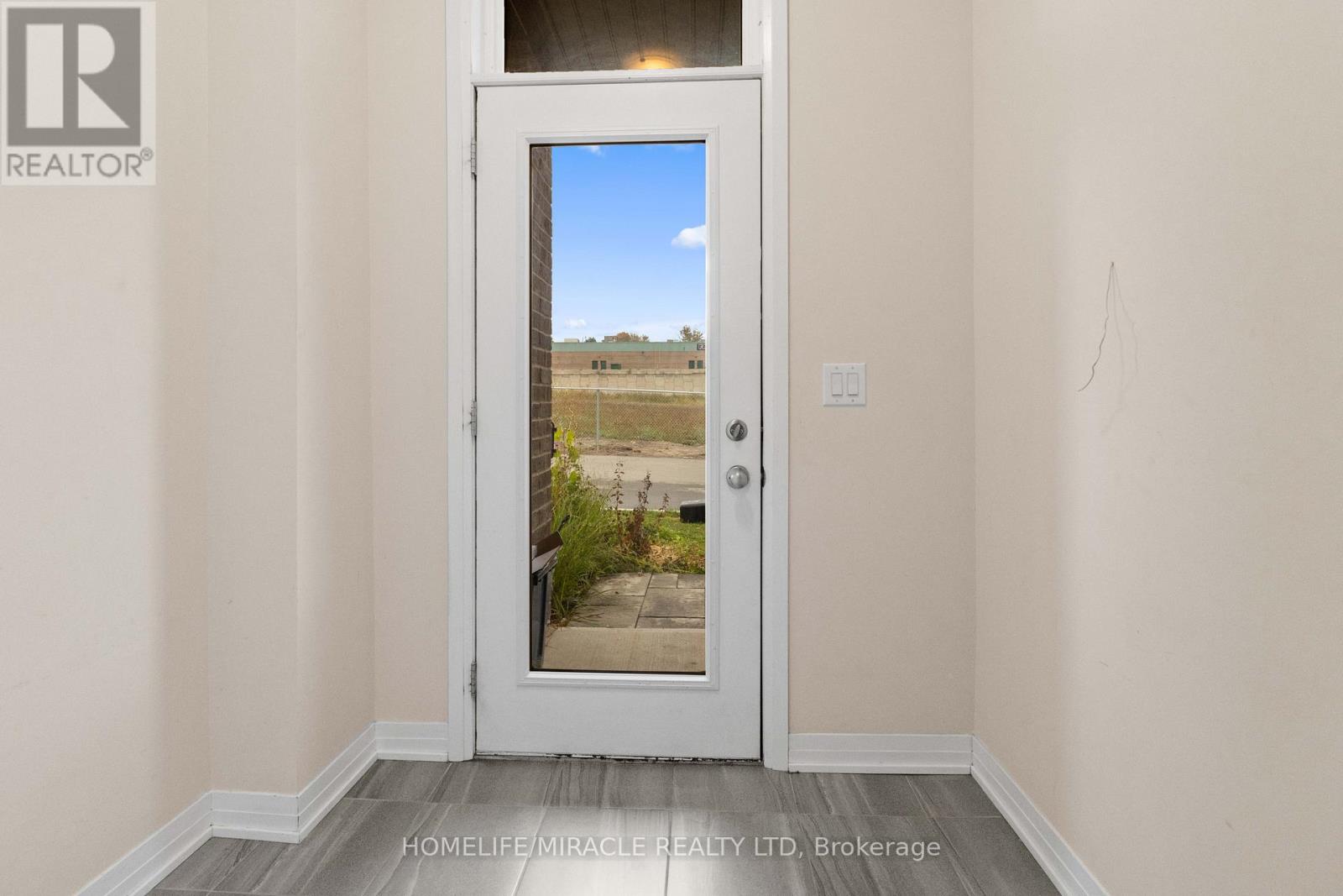 109 - 585 Colborne Street E, Brantford, Ontario  N3S 0K4 - Photo 24 - X12568374