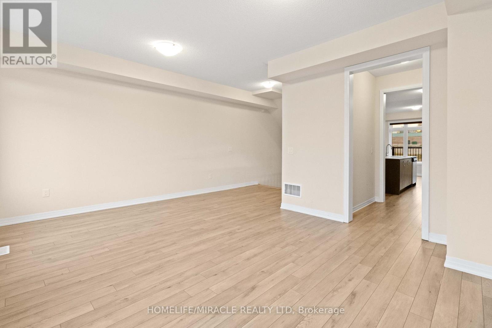 109 - 585 Colborne Street E, Brantford, Ontario  N3S 0K4 - Photo 5 - X12568374