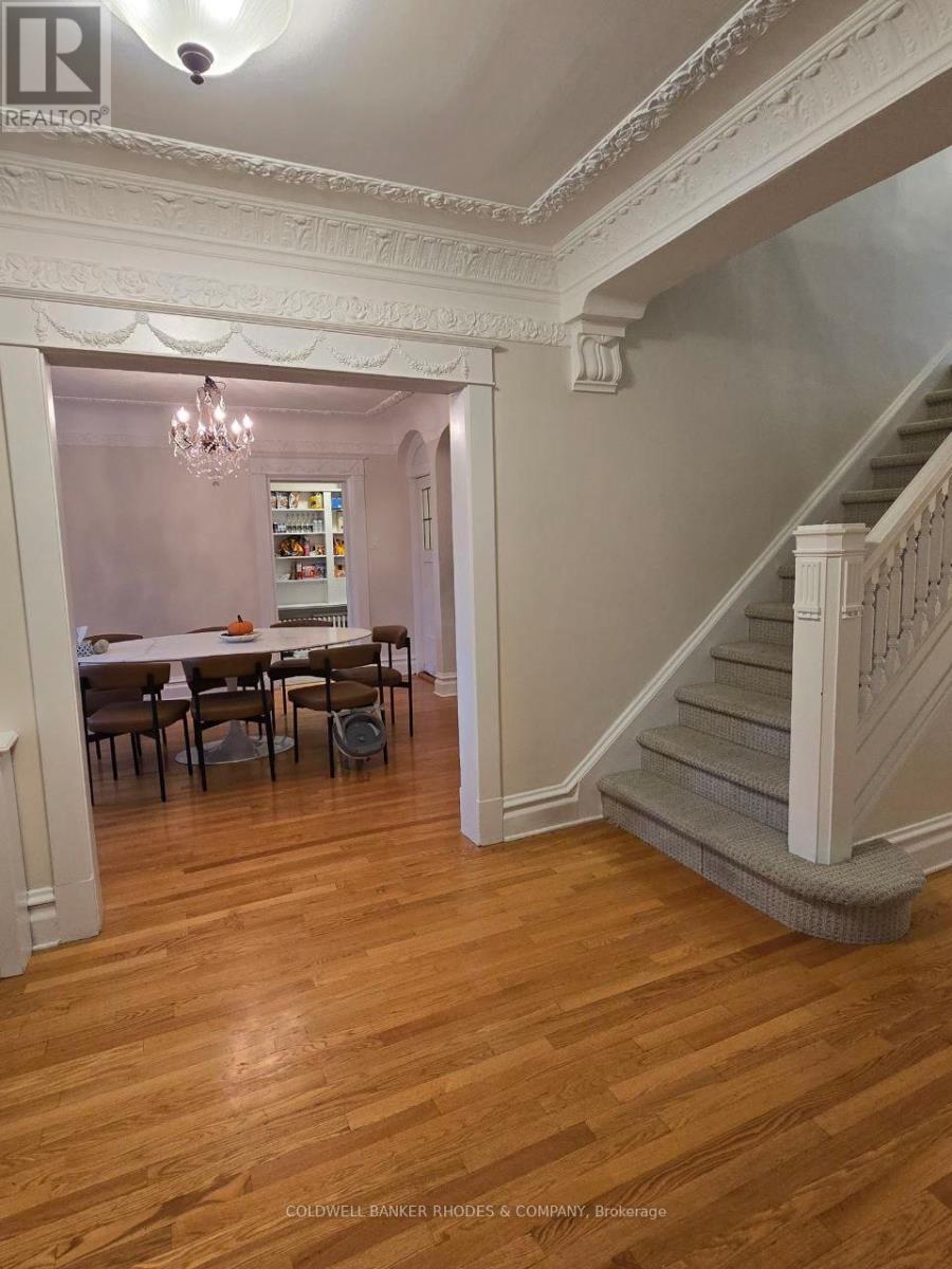 596 Queen Elizabeth Drive, Ottawa, Ontario  K1S 3N5 - Photo 2 - X12568384